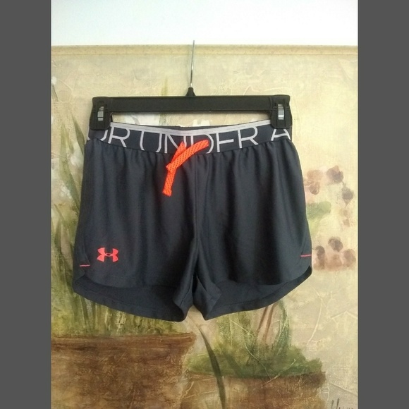 🥀SOLD ON MERCARI🥀 NEW UNDER ARMOUR GIRLS SHORTS - Picture 2 of 8